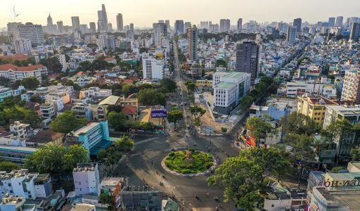 TP.HCM trong ngày đầu cách ly toàn xã hội