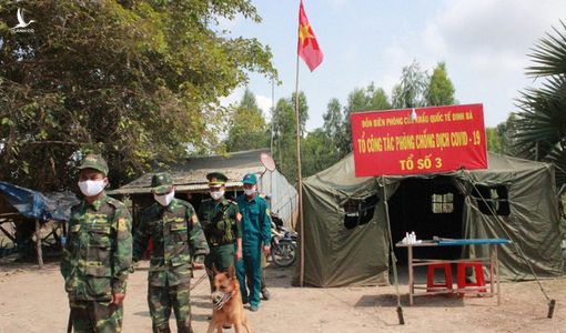 Lũy thép biên phòng chống dịch tuyến biên giới Tây Nam