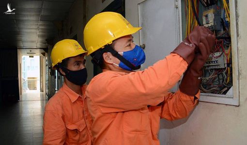 Bộ Công thương sẽ trình sửa biểu giá bán lẻ điện vào cuối năm