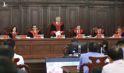Thấy gì trong sự thống nhất của 17 vị thẩm phán tối cao về vụ án Hồ Duy Hải