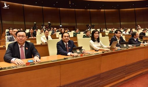 Khai mạc QH: Quyết định một số nhân sự, tranh luận qua đường dây nóng
