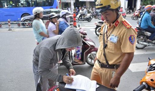 Ngồi nhà nộp phạt vi phạm giao thông trên cả nước từ 30/6