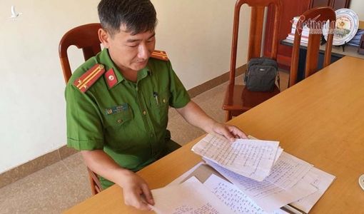 Những bức thư nặng ân tình từ Mường Nhé