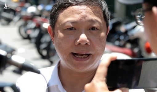 Phó chủ tịch TP.HCM: 3 học sinh bị cây đè thương tích khá nặng