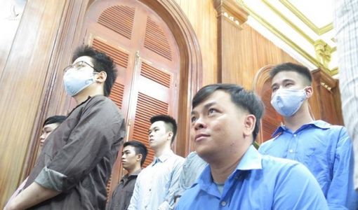 Luật sư bất ngờ từ chối bào chữa cho Phúc XO