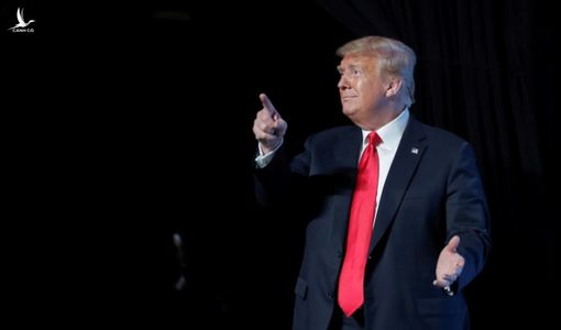 Ông Trump lỡ tay chia sẻ video ca ngợi ‘sức mạnh da trắng’, vội xóa ngay