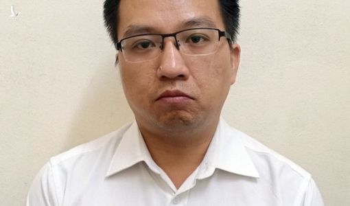 Khởi tố, bắt tạm giam chuyên viên phân tích Cục Kiểm định Hải quan
