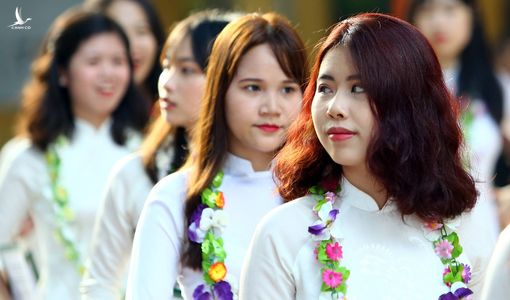 Tựu trường trước khai giảng, học sinh chỉ được nghỉ hè 2 tuần