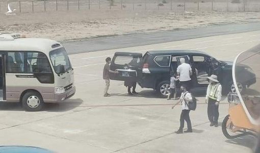 Làm quan: có thể “cao” nhưng đừng “xa”!