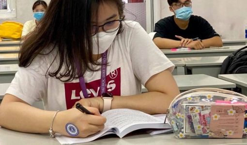 Sinh viên nhiều trường đại học nghỉ học phòng chống Covid-19