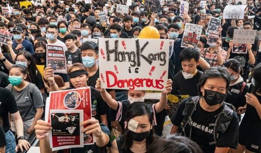 Ngoại trưởng Mỹ: “Trung Quốc đang cố phá nát Hong Kong!”