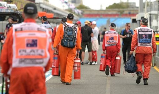 F1 khởi tranh với các quy định như quân đội để đánh bại Covid-19