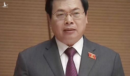 Làm gì có hạ cánh mà tính chuyện an toàn