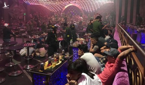 Đồng Nai tạm dừng hoạt động quán bar, karaoke, vũ trường