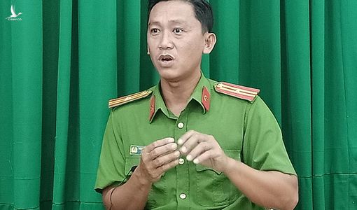 ‘Nếu tôi bỏ cuộc, con người bất hạnh kia mãi mãi nằm lại dưới hang sâu’