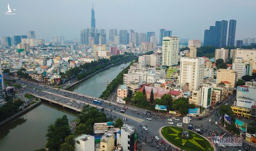 ‘Nắng tỏa không đều’, đầu tàu TP.HCM cần cơ chế để phát triển