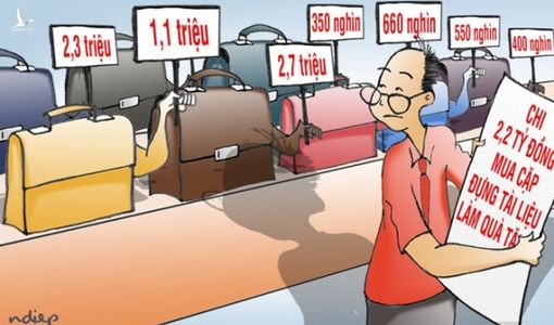 “Phen này ông quyết đi buôn… cặp!”