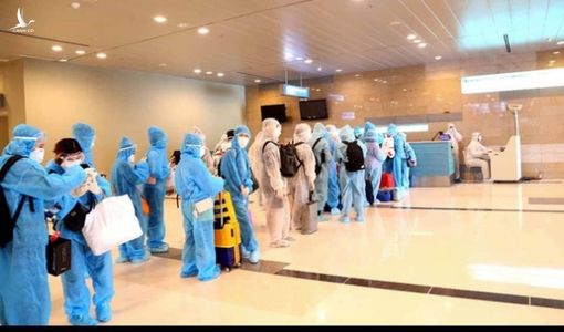 Đưa 342 công dân từ Macau về nước, trong đó nhiều phụ nữ mang thai và trẻ em