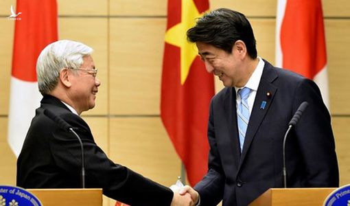 RFA đừng mang việc từ chức của Thủ tướng Abe làm hình mẫu chung cho người lãnh đạo