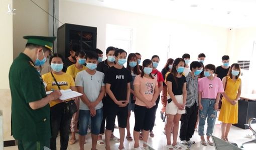 Lợi dụng mưa gió nhập cảnh trái phép vào Việt Nam