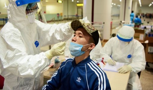 Việt Nam sản xuất test kit kháng nguyên xét nghiệm người nhập cảnh