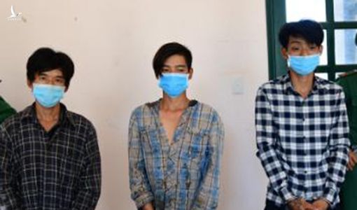 Bắt 3 nghi phạm đưa người nhập cảnh trái phép vào Việt Nam