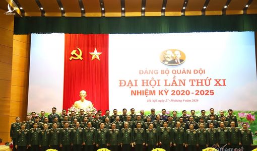 Ra mắt 61 đại biểu quân đội dự Đại hội Đảng toàn quốc lần thứ 13