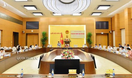 Quốc hội “tiếp lửa” chống tham nhũng ‘không có vùng cấm, không ngoại lệ’
