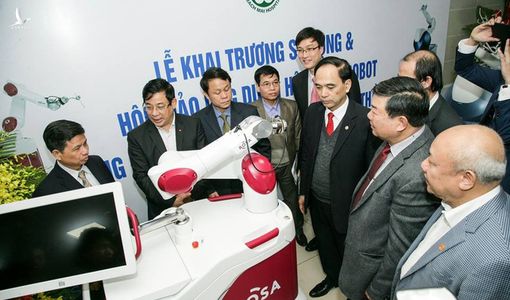 Phải trừng trị tội ác ăn chặn tiền bệnh nhân!