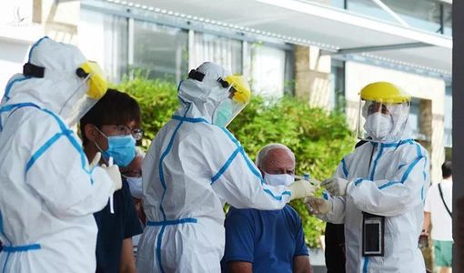 Ưu tiên người Việt Nam, chuyên gia, nhà đầu tư nước ngoài nhập cảnh