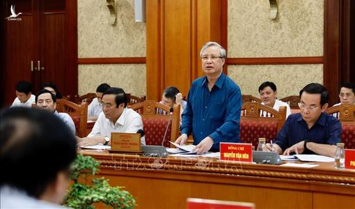 Thường trực Ban Bí thư chủ trì phiên họp Tiểu ban Tổ chức phục vụ Đại hội XIII