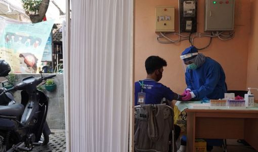 Vì sao Indonesia trở thành nơi thử nghiệm vaccine Covid-19 của Trung Quốc?