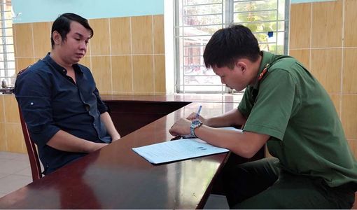 Triệt phá đường dây môi giới người Trung Quốc ở lại TP.HCM trái phép