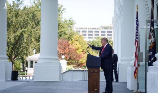 TT Trump chỉ trích ông Biden ngu ngốc, đòi đối thủ xin lỗi