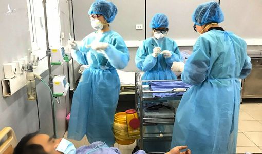 Du học sinh nhập cảnh từ Anh mắc COVID-19, VN có 1.098 bệnh nhân