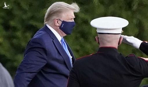 Tổng thống Mỹ Donald Trump mắc Covid-19 và những tác động đến cuộc đua tranh cử