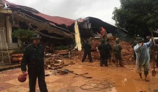 84 người chết do mưa lũ ở miền Trung