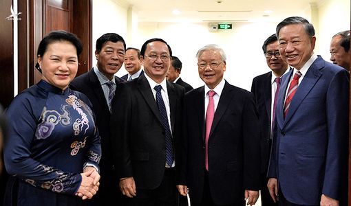 Công tác nhân sự Trung ương khóa mới được tiến hành như thế nào?