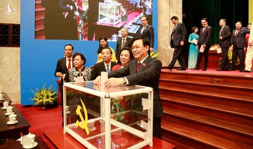 Ban Chấp hành Đảng bộ Hà Nội bầu Bí thư Thành ủy khóa mới