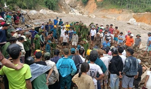 ‘Vụ sạt lở quá kinh hoàng, 4 đứa con tôi chỉ 1 đứa còn sống’