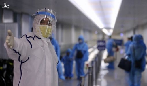 Làn sóng thứ 3 của dịch Covid-19 rình rập cộng đồng