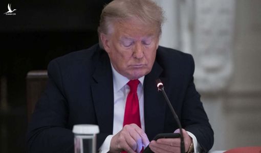 ‘Vũ khí Twitter’ làm nên đặc trưng nhiệm kỳ Tổng thống Trump