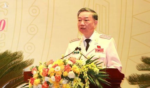 Xây dựng đội ngũ cán bộ Công an các cấp có uy tín, năng lực lãnh đạo