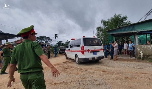 Cứu hộ Rào Trăng 3: Thăng quân hàm cho 2 chiến sĩ hy sinh