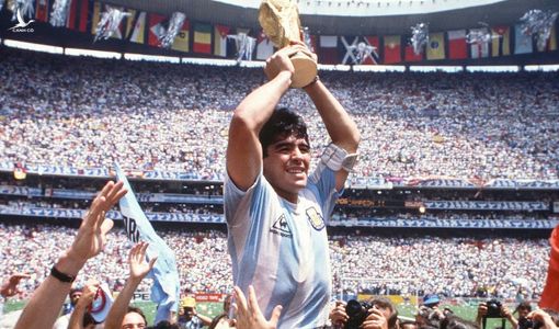 Maradona qua đời