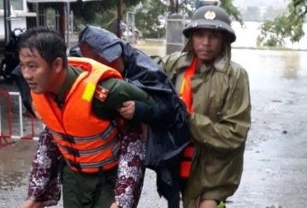 Bão không là gì nếu Việt Nam đồng lòng
