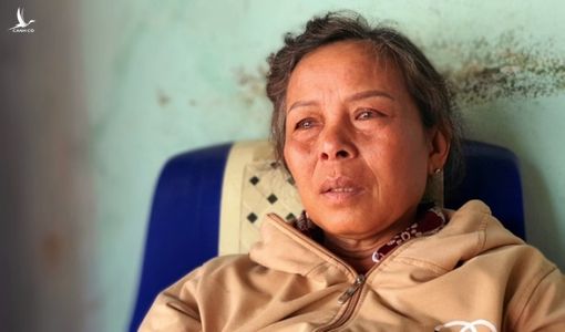 Mẹ già miền Tây khóc mờ mắt tìm con mất tích: Cộng đồng mạng chung tay chia sẻ