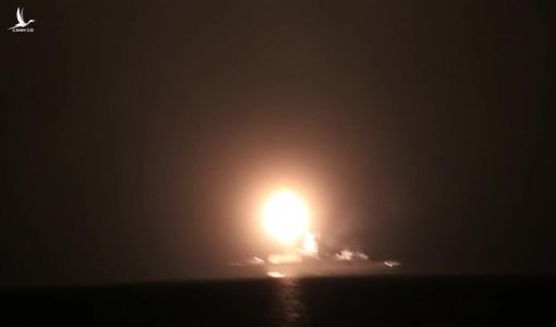Chiến hạm Nga thử thành công tên lửa siêu vượt âm