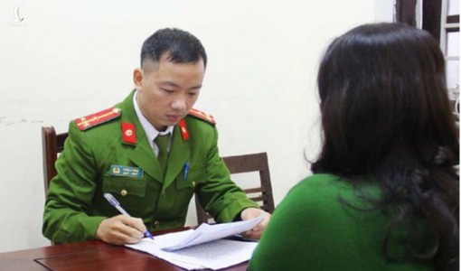 Nữ giáo viên nghe điện thoại của ‘Bộ Công an’ mất hơn tỉ đồng
