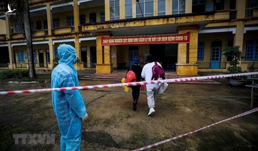 Việt Nam cùng ASEAN thích ứng, chủ động và linh hoạt chống COVID-19